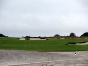 Streamsong (Red) 9th Waste Bunker